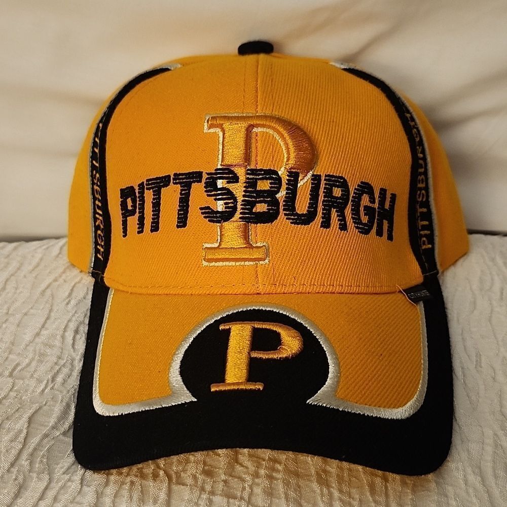 City Hunter Pittsburgh Pennslyvania Velcroback Hat - NWOT